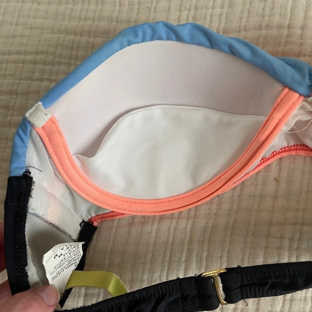Gianni Bini Colorblock Bikini Set - Black, Blue, and Pink size S/M